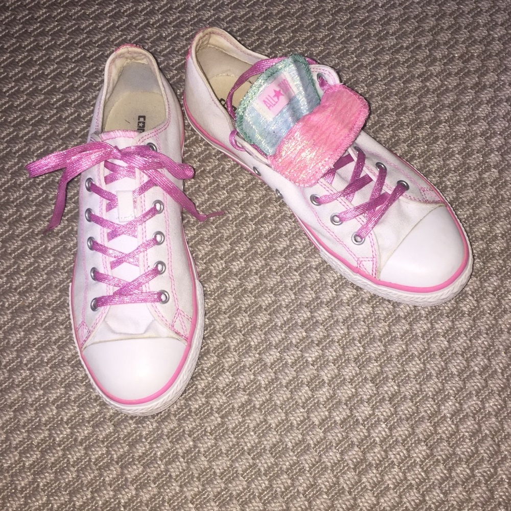 white and pink double tongued sparkle converse!